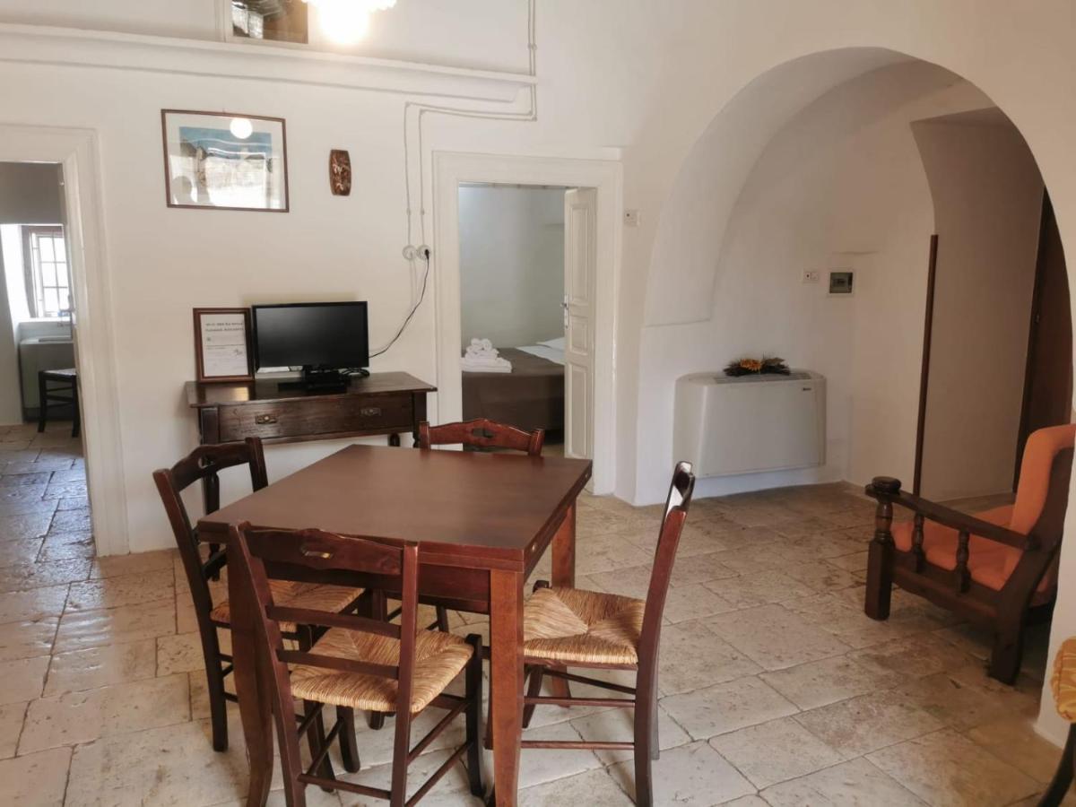 Dimore E Trulli Dell'Aia Antica Villa Alberobello Exterior photo